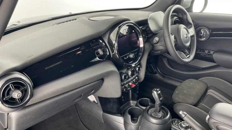 MINI Hatchback 1.5 Cooper Sport 5dr Auto Petrol Hatchback